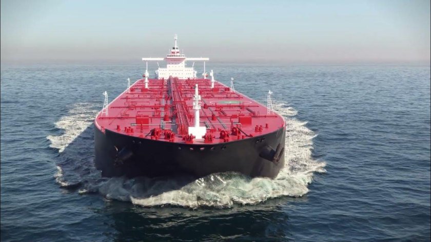 Морской нефтеналивной танкер