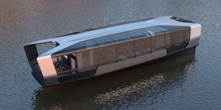 Электрический речной трамвайчик в москве