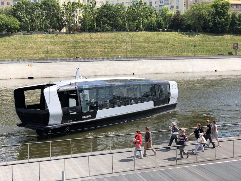 Речные трамвайчики Рэдиссон