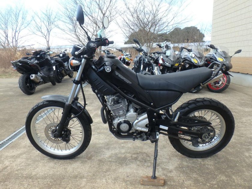 Yamaha xg 250 tricker