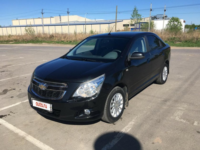 Chevrolet Cobalt черный