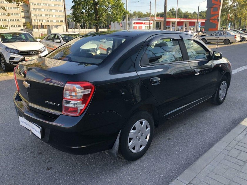 Шевроле кобальт 2013 черный