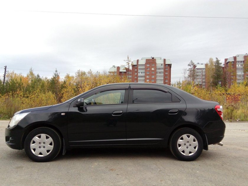 Chevrolet Cobalt черный