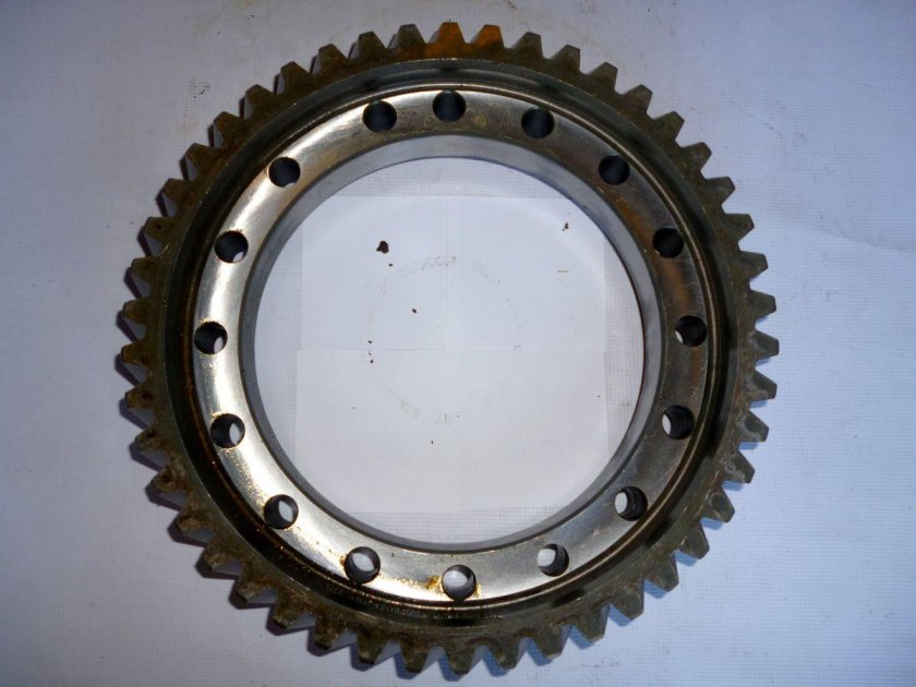 65115-2402120-60 - Шестерня (е-3)