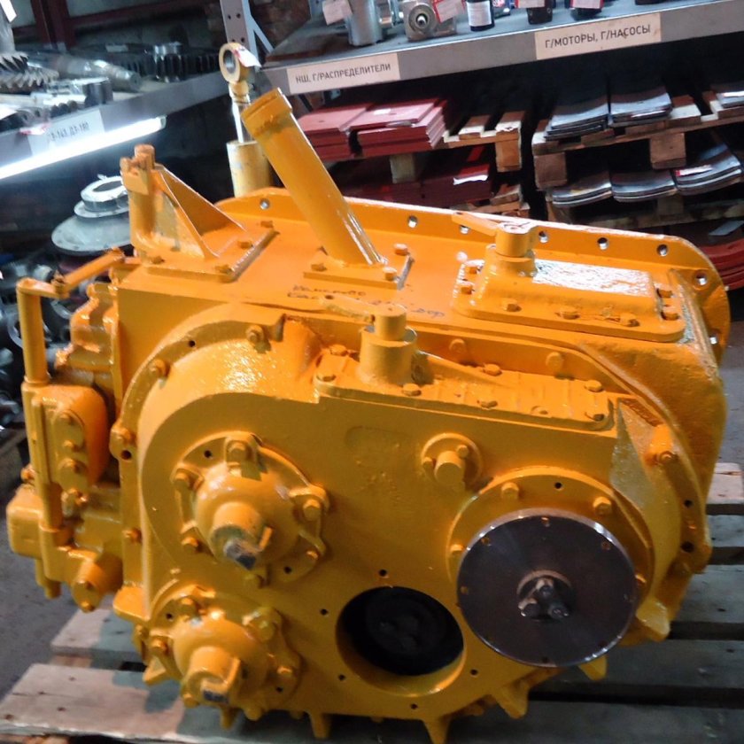 Автогрейдер ДЗ-98в КПП