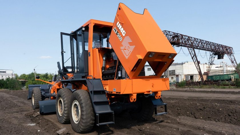 Автогрейдер umg - гс-14.02