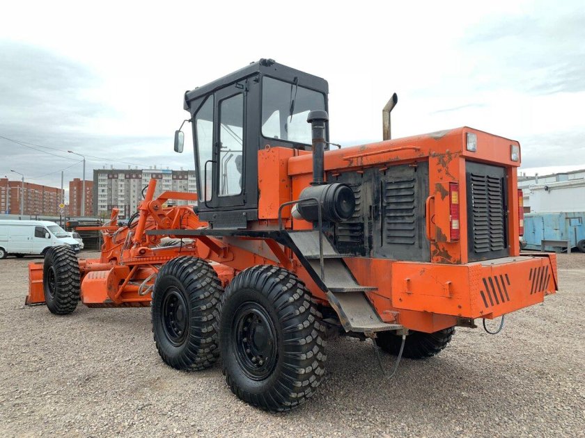 Автогрейдер ДЗ-98