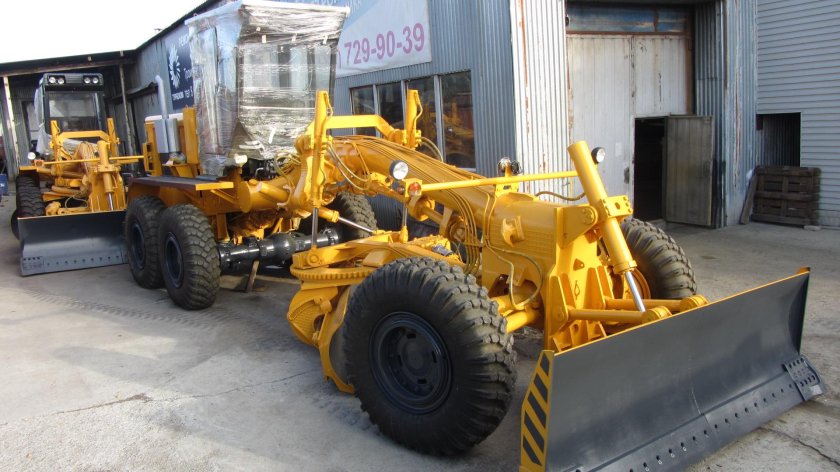 Автогрейдер дз 98