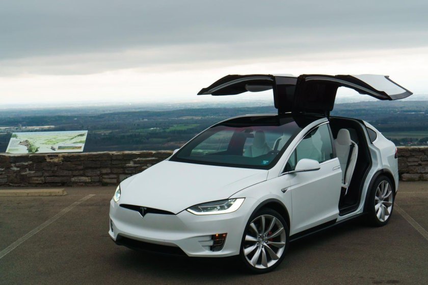 Tesla model x