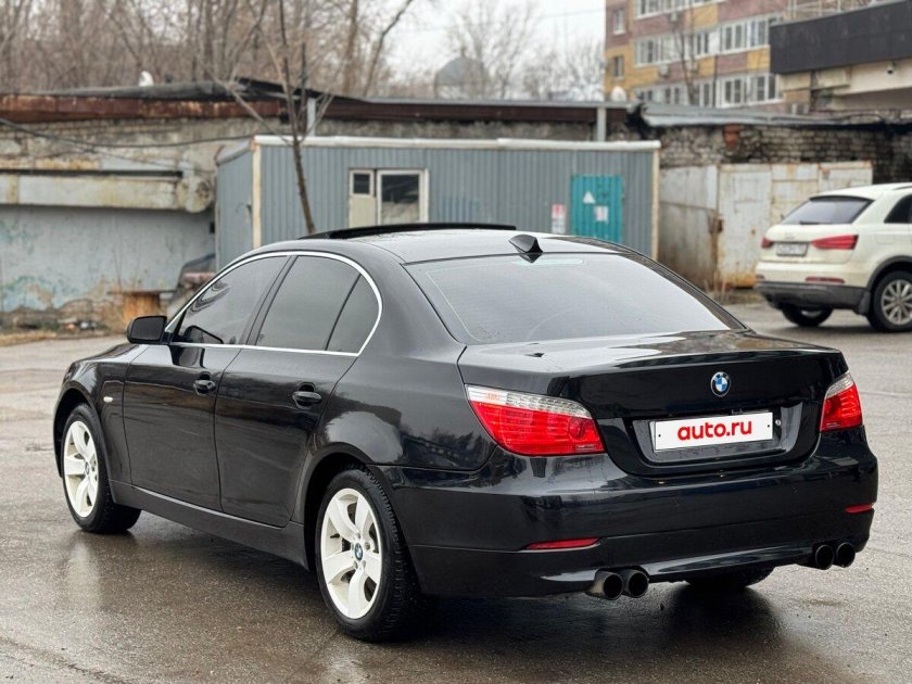 Бмв 525 2008