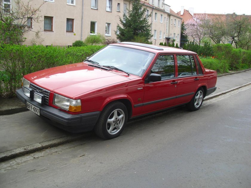 Volvo 740 GLT