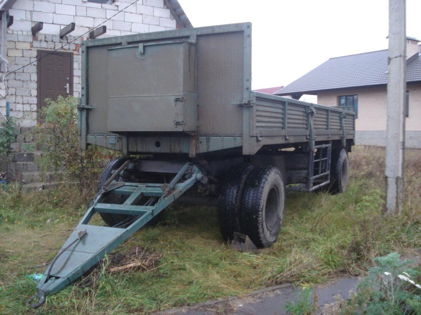 Прицеп ГКБ-8350 бортовой