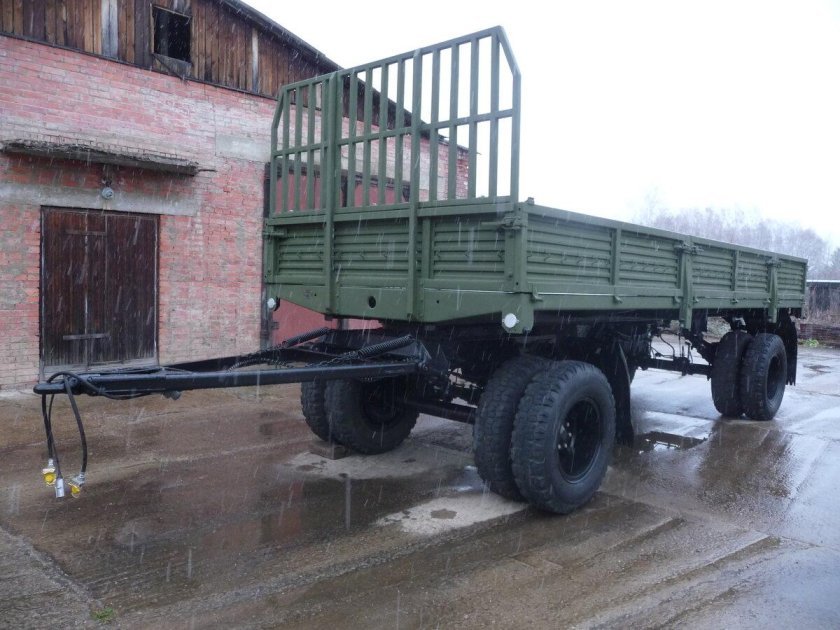 Прицеп ГКБ-8350 бортовой