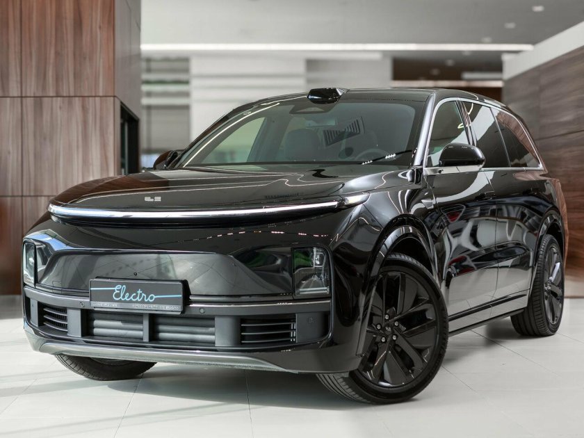 Внедорожник li