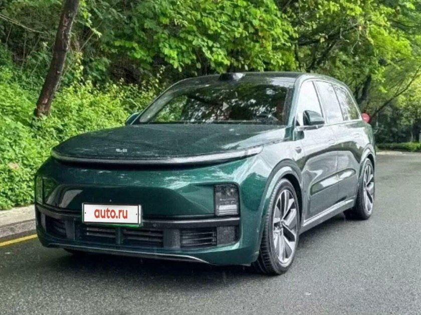 Зелёный Lixiang 9