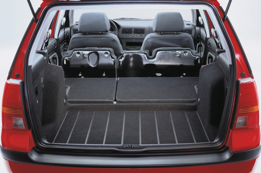 VW Golf 4 универсал багажник