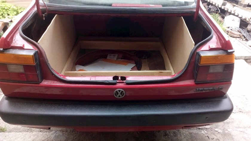Багажник Джетта 2