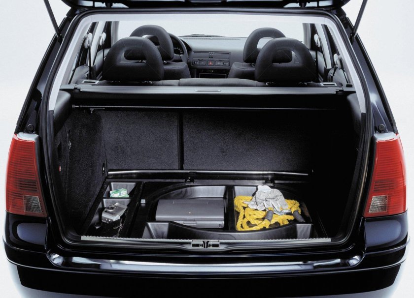 Volkswagen Bora variant (1j6)