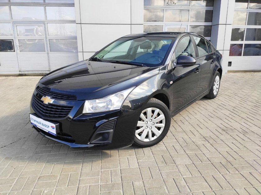 Chevrolet Cruze j300 Рестайлинг седан чёрный