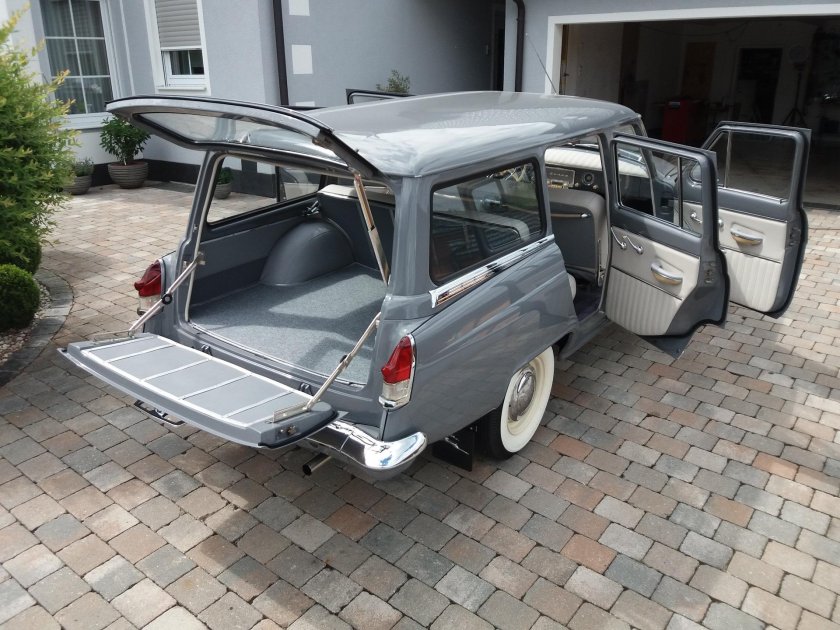 ГАЗ-22 Волга салон