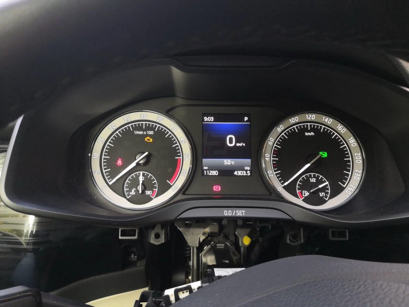 Приборная панель Шкода Кодиак 2021