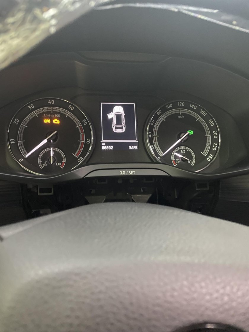 Майбах 2019 панель приборная