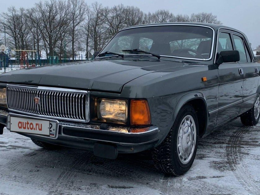 Волга газ 3102 черная