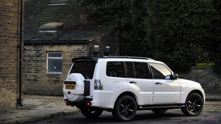 Mitsubishi Pajero Шогун 2013