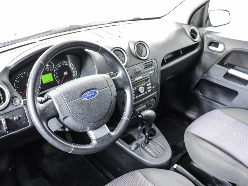 Форд Фьюжн 2007 1.6 механика