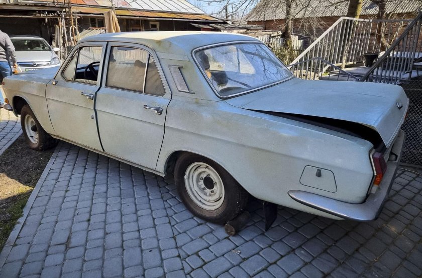 ГАЗ 24 1985 года