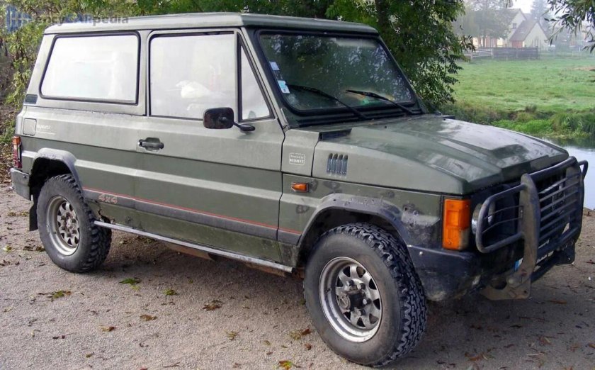 Румынский внедорожник \ aro 10\