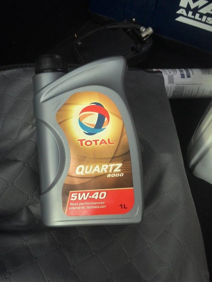Масло Peugeot 207 тотал кварц 5w-40