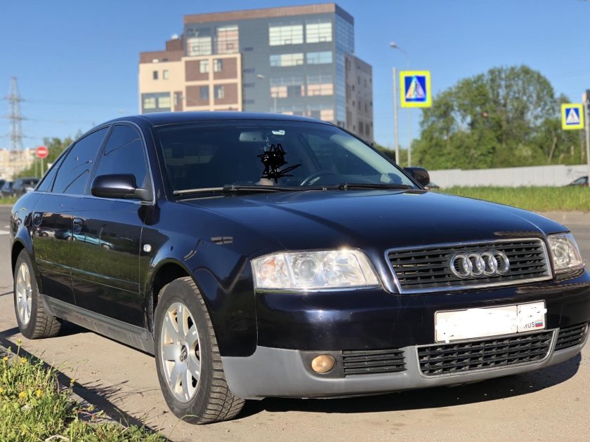 Ауди а 6 2002 года