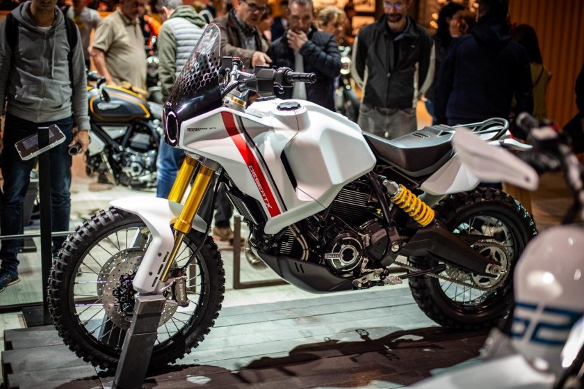 Ducati Scrambler Desert x