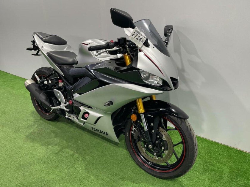 Мотоцикл yamaha