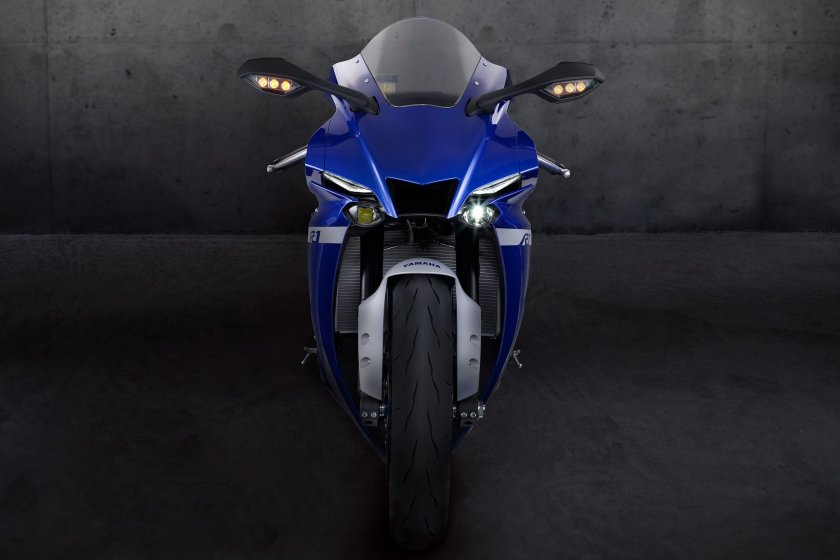 Yamaha YZF-r1 2021