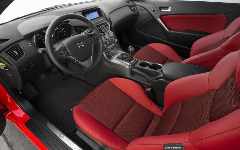 Hyundai Genesis Coupe Interior