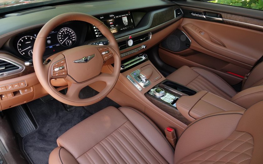 Genesis g90 салон