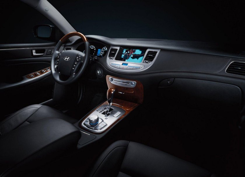 Hyundai Genesis 2010 салон