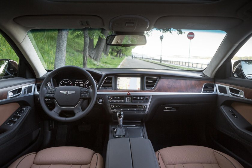 Hyundai Genesis 2014 салон