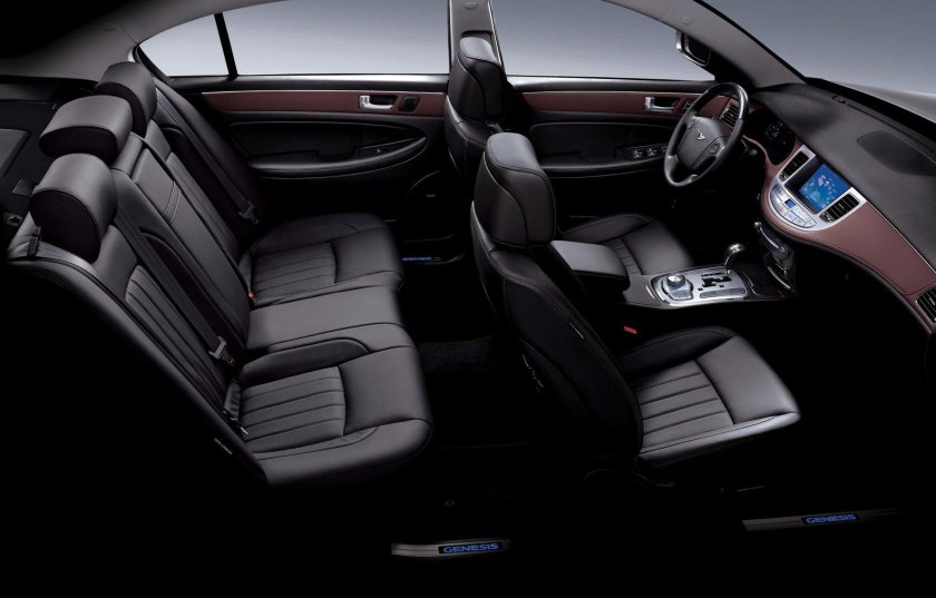 Hyundai Genesis 2008 салон