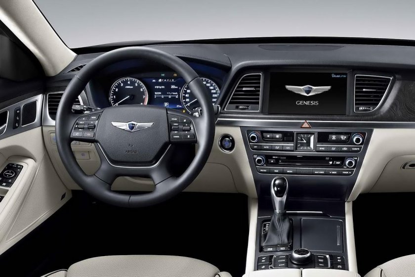 Хендай Генезис 2014