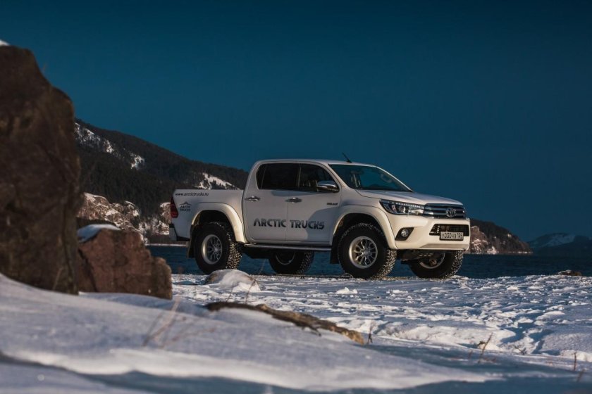 Toyota Hilux Arctic