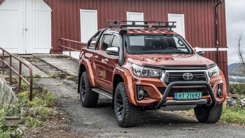 Toyota Hilux Arctic Trucks 2021