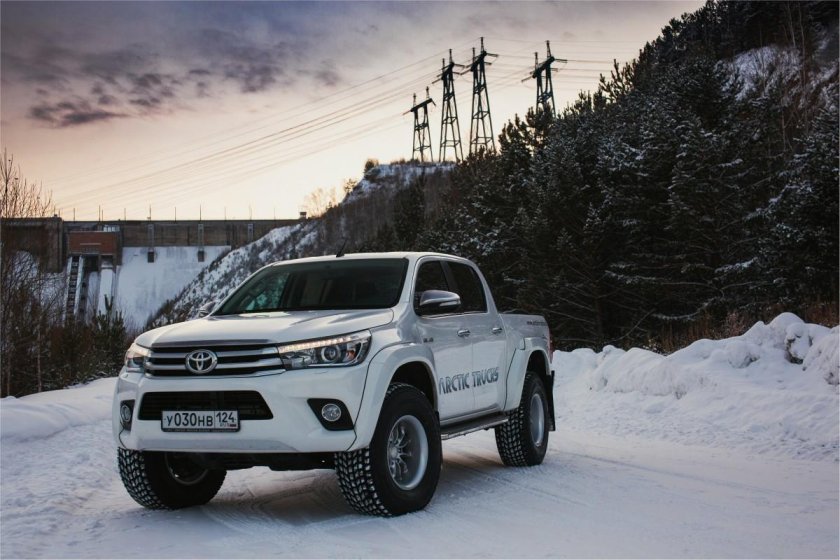 Toyota Hilux Arctic Trucks