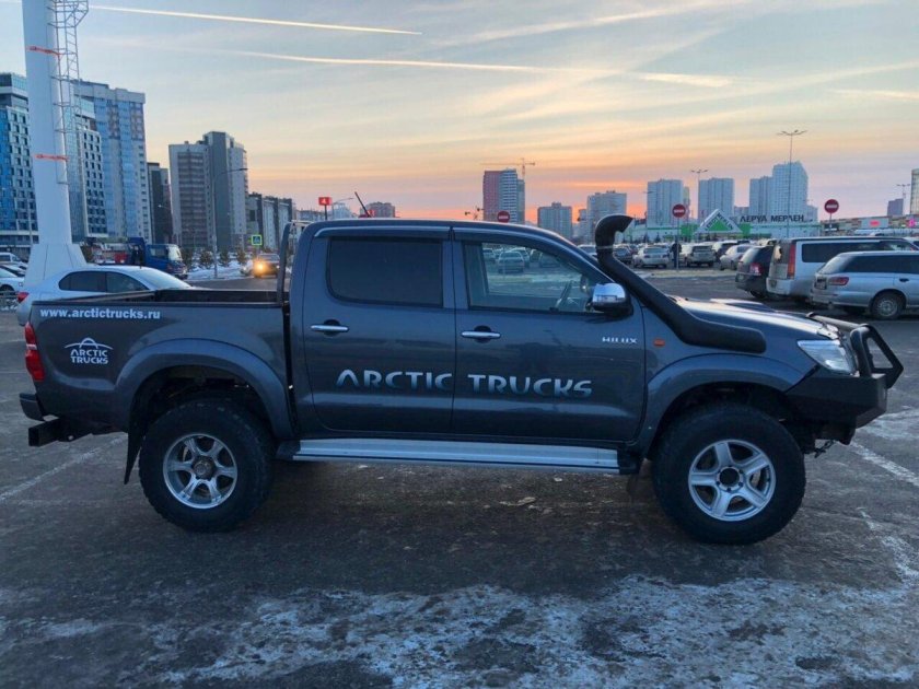 Тойота Хайлюкс Арктик трак