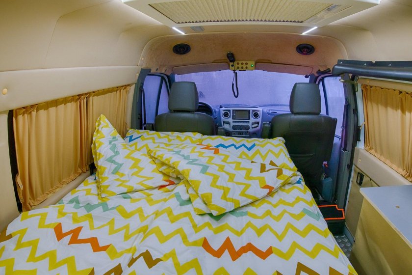 ГАЗ-2217 Соболь салон автодом