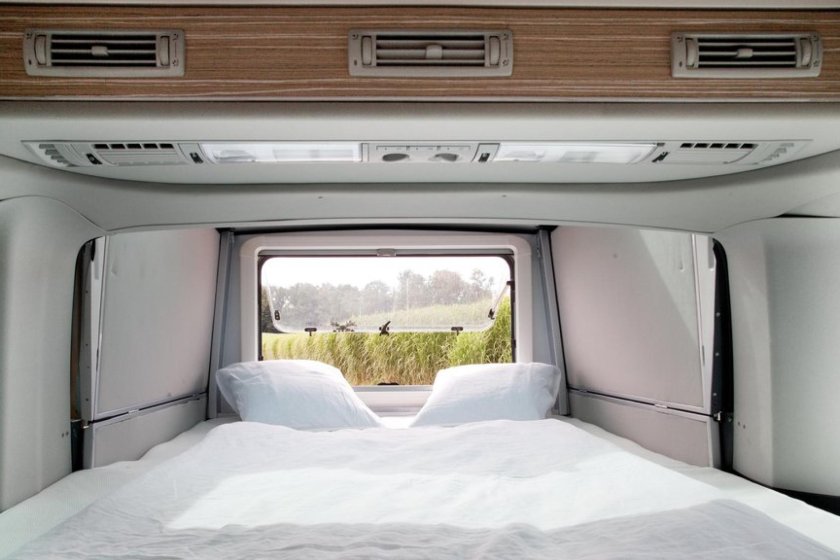 Кемпер Volkswagen Multivan