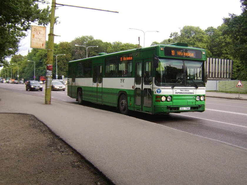 Общественный транспорт в Эстонии
