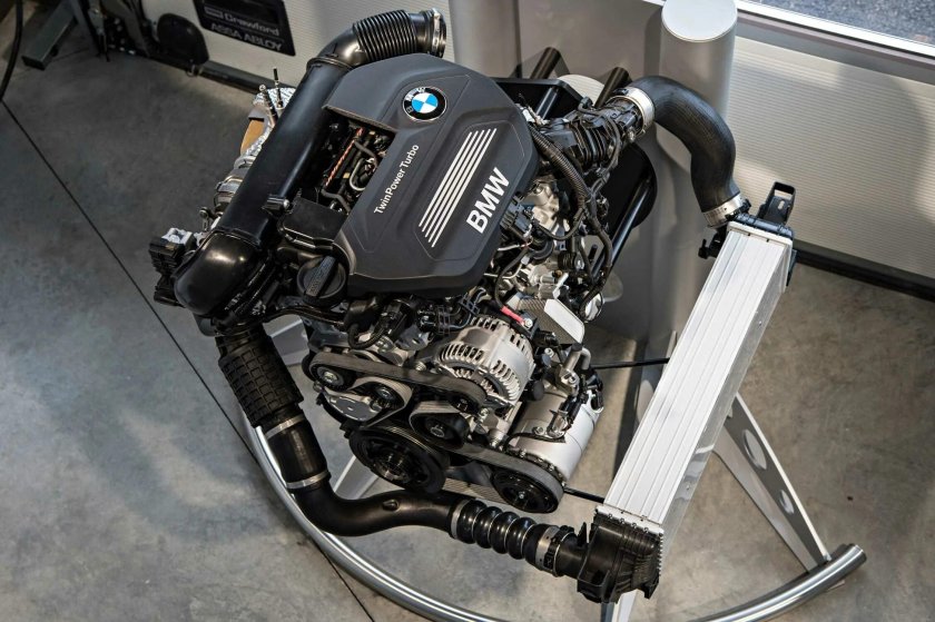 BMW b38 engine
